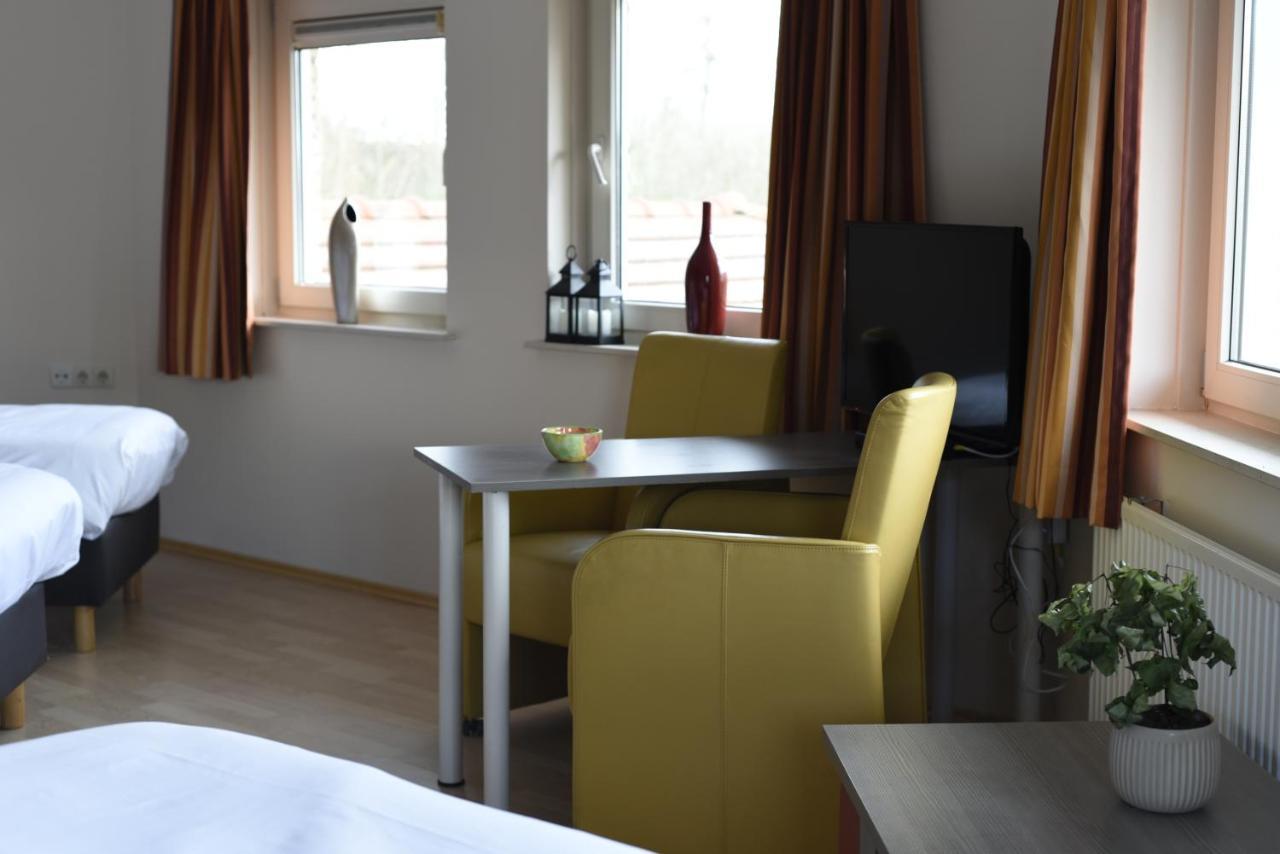 B&B Eibergen met privé zwembad en sauna Esterno foto