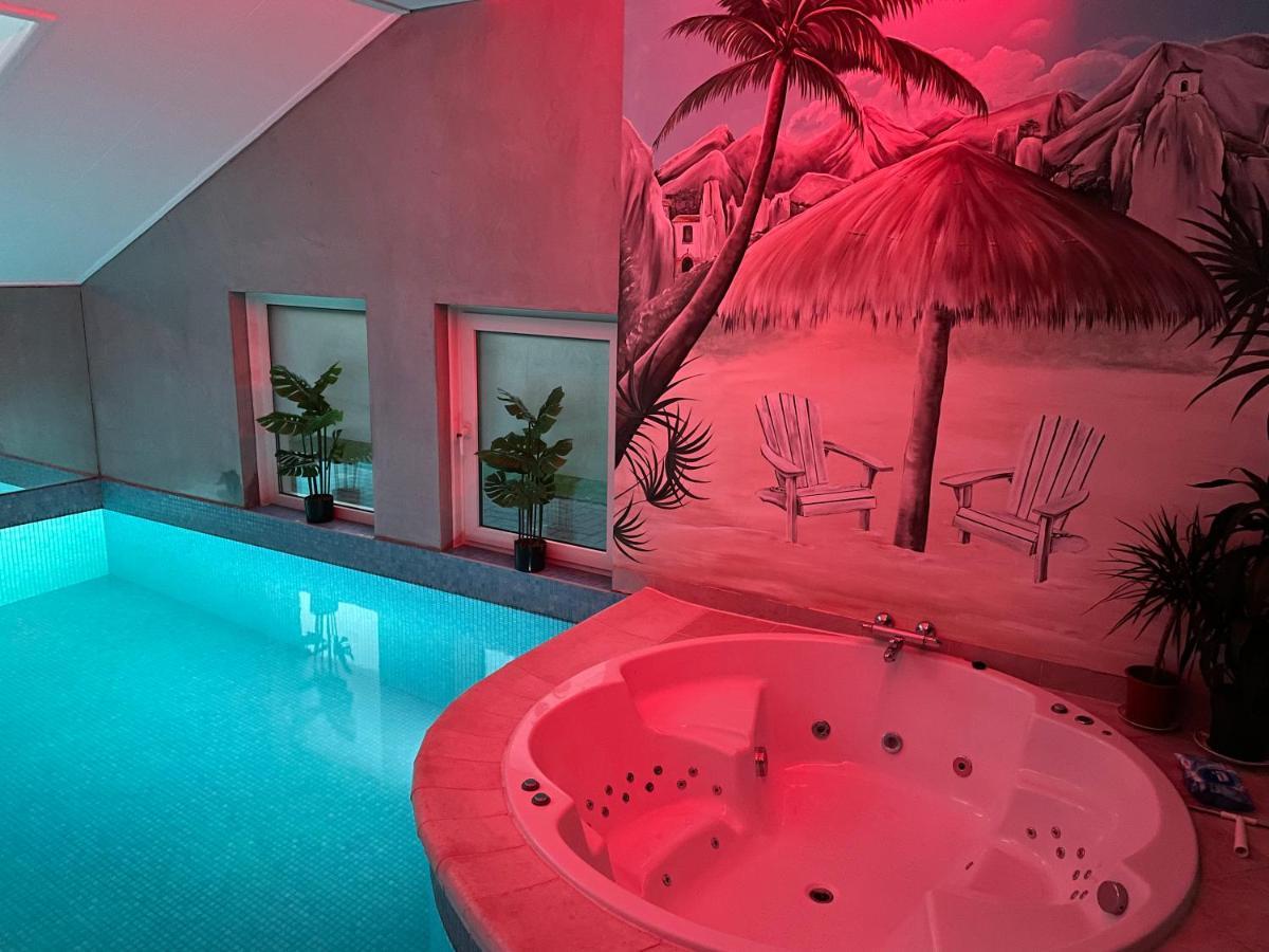 B&B Eibergen met privé zwembad en sauna Esterno foto