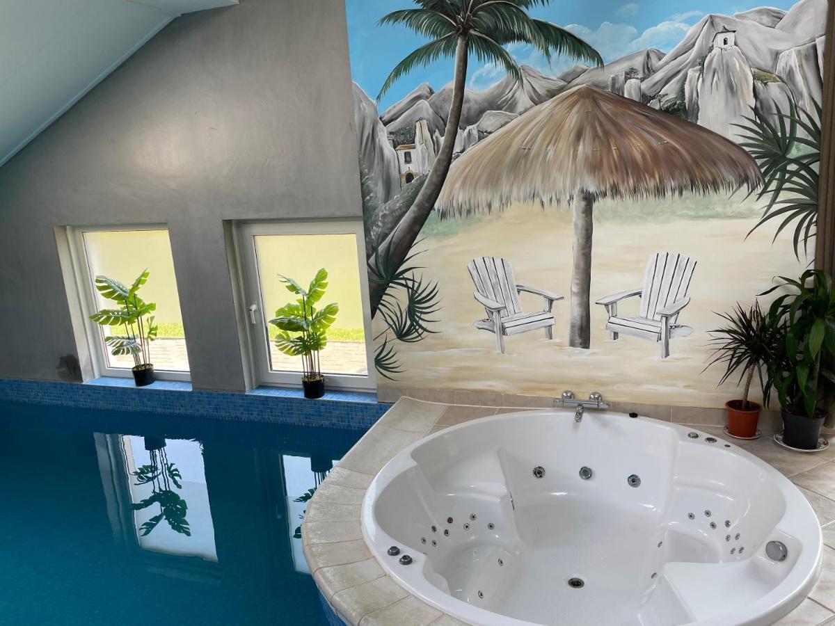 B&B Eibergen met privé zwembad en sauna Esterno foto